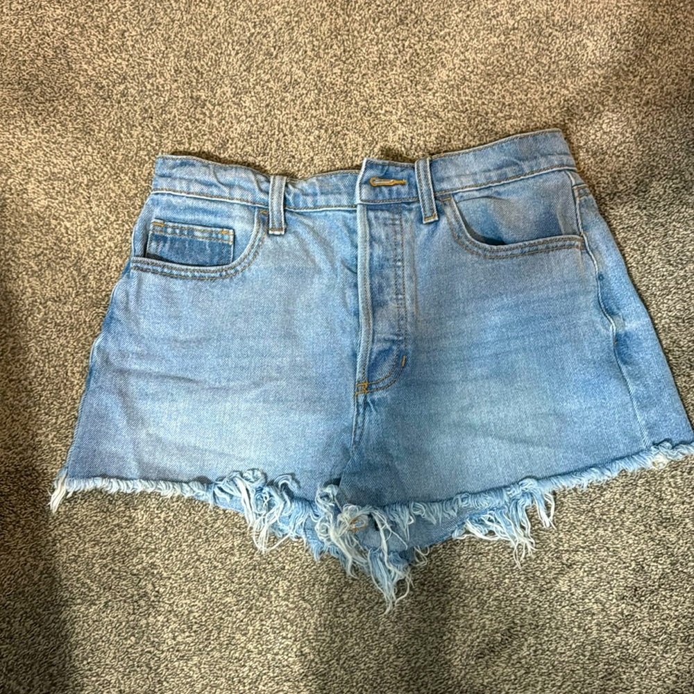 These Three Boutique Cello Jean Shorts